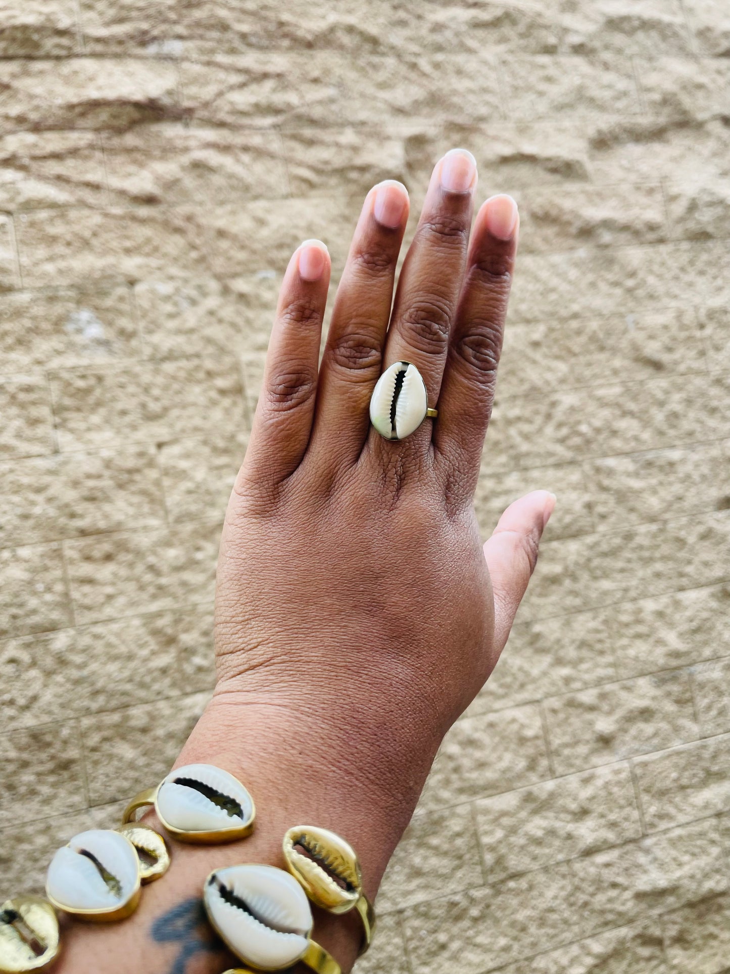 Single Cowrie Ring